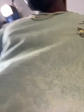 Snapshot of MobyDxck chatting on 6, 11, 2025 MobyDxck online show from 6, 11, 2025