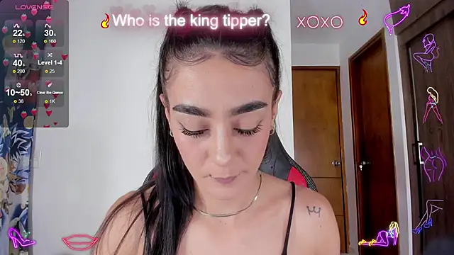 serafelle online show from 10, 3, 2025