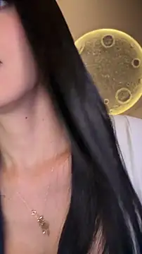 SarahhSmitth1 online show from 17, 5, 2026