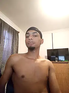 Snapshot of 29YOURZ_28_ chatting on 13, 12, 2024 29YOURZ 28 online show from 13, 12, 2024