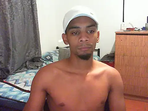 Snapshot of 29YOURZ_28_ chatting on 20, 3, 2025 29YOURZ 28 online show from 20, 3, 2025