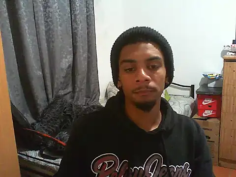 Snapshot of 29YOURZ_28_ chatting on 19, 9, 2025 29YOURZ 28 online show from 19, 9, 2025