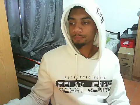 Snapshot of 29YOURZ_28_ chatting on 6, 10, 2025 29YOURZ 28 online show from 6, 10, 2025