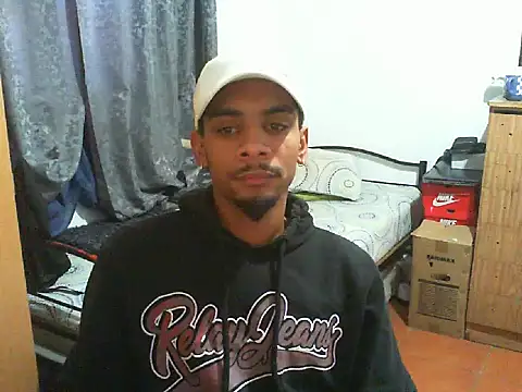 Snapshot of 29YOURZ_28_ chatting on 8, 10, 2025 29YOURZ 28 online show from 8, 10, 2025