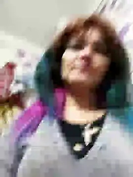 Snapshot of SweetLeila40 chatting on 30, 12, 2024 SweetLeila40 online show from 30, 12, 2024