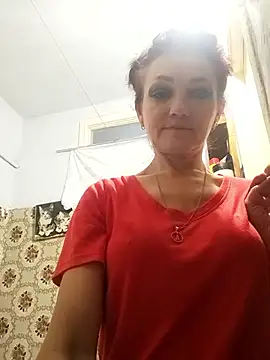 Snapshot of SweetLeila40 chatting on 6, 11, 2025 SweetLeila40 online show from 6, 11, 2025