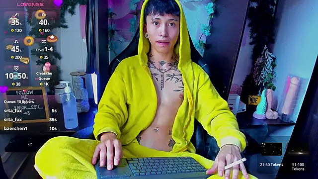 Snapshot of juniior_2311_ chatting on 20, 3, 2025 juniior 2311  online show from 20, 3, 2025