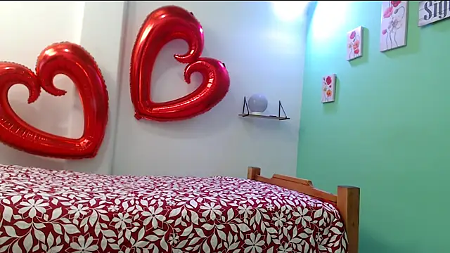 evaleribigtits18 online show from 15, 2, 2026