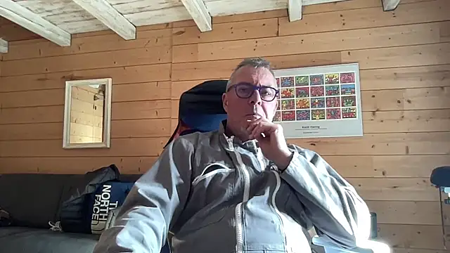 Snapshot of lelohop chatting on 2, 2, 2026 lelohop online show from 2, 2, 2026