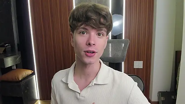 calvin love you online show from 17, 4, 2026