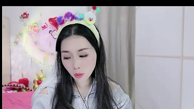 Snapshot of HK_angelchloe chatting on 9, 11, 2025 HK angelchloe online show from 9, 11, 2025