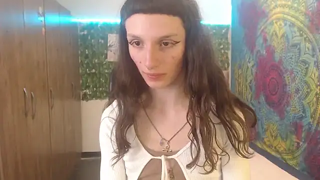 Snapshot of BurningVenus12 chatting on 12, 10, 2025 BurningVenus12 online show from 12, 10, 2025