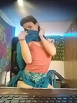 Snapshot of BurningVenus12 chatting on 17, 11, 2025 BurningVenus12 online show from 17, 11, 2025