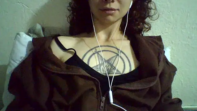 Snapshot of CELEna098rs707 chatting on 22, 5, 2026 CELEna098rs707 online show from 22, 5, 2026