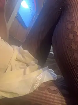 Snapshot of smashb33 chatting on 14, 11, 2025 smashb33 online show from 14, 11, 2025