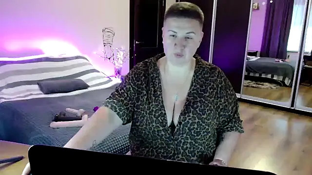 Snapshot of Annet1912 chatting on 7, 11, 2025 Annet1912 online show from 7, 11, 2025