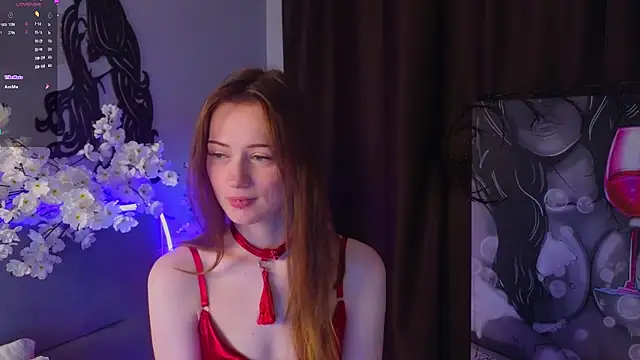 HannaRamos online show from 13, 7, 2026