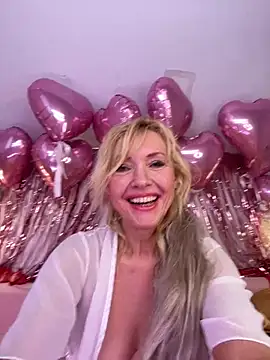 KelliRaid online show from 12, 2, 2025