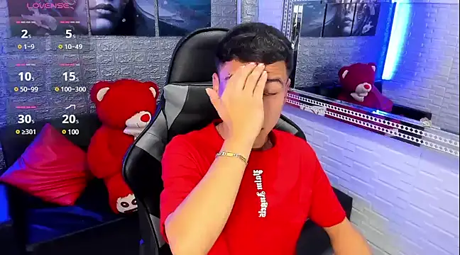 Snapshot of salvadorgomezx chatting on 7, 1, 2025 salvadorgomezx online show from 7, 1, 2025