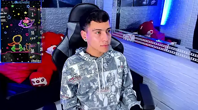 Snapshot of salvadorgomezx chatting on 12, 1, 2025 salvadorgomezx online show from 12, 1, 2025