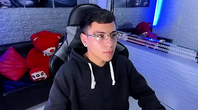 Snapshot of salvadorgomezx chatting on 14, 1, 2025 salvadorgomezx online show from 14, 1, 2025