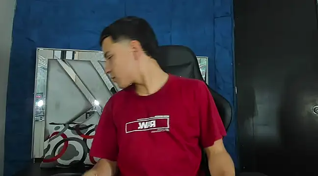 Snapshot of salvadorgomezx chatting on 23, 1, 2025 salvadorgomezx online show from 23, 1, 2025