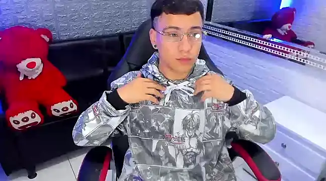 Snapshot of salvadorgomezx chatting on 19, 2, 2025 salvadorgomezx online show from 19, 2, 2025