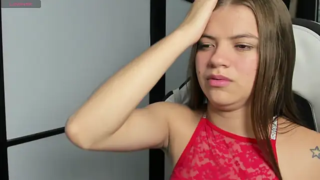 Snapshot of PaigeJayden chatting on 18, 3, 2025 PaigeJayden online show from 18, 3, 2025