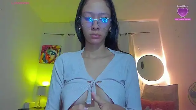 Sophie sweett19 online show from 12, 4, 2026