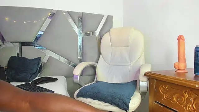 Arii xxx online show from 16, 2, 2025