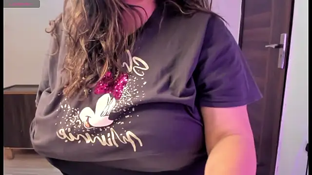 Snapshot of Gulabi_Queen chatting on 15, 3, 2025 Gulabi Queen online show from 15, 3, 2025