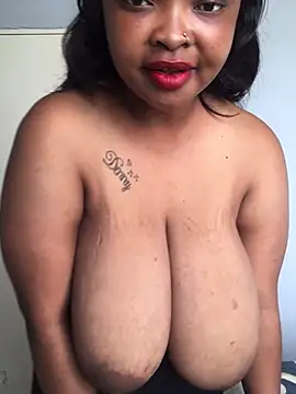 pinky promicee online show from 8, 3, 2025