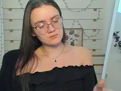 Snapshot of Josephine_jo chatting on 18, 11, 2025 Josephine jo online show from 18, 11, 2025