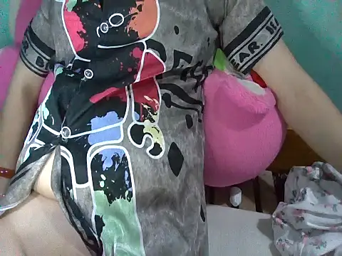 Snapshot of Mine-999 chatting on 11, 10, 2025 Mine-999 online show from 11, 10, 2025