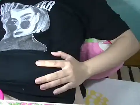 Snapshot of Mine-999 chatting on 21, 10, 2025 Mine-999 online show from 21, 10, 2025