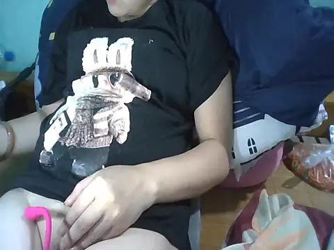 Snapshot of Mine-999 chatting on 24, 10, 2025 Mine-999 online show from 24, 10, 2025