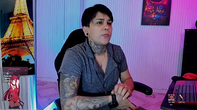 ZhoeStrong online show from 4, 4, 2026