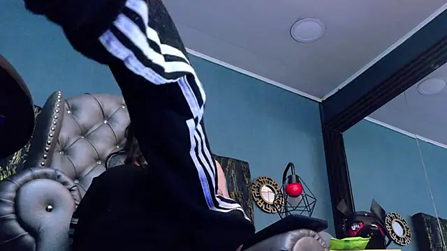 LusstCruella online show from 16, 4, 2026