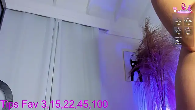 Martina Miiller online show from 12, 11, 2025