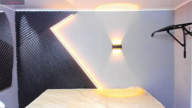 Laia and Aloby online show from 13, 3, 2026