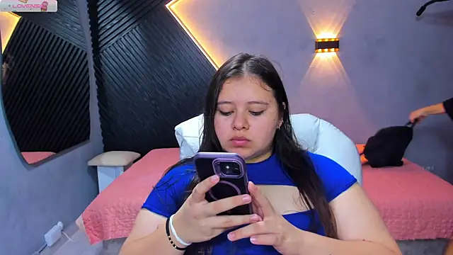 Snapshot of Laia_and_Aloby chatting on 20, 6, 2026 Laia and Aloby online show from 20, 6, 2026