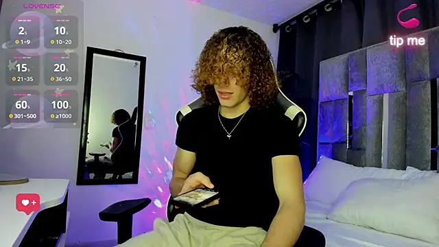 All3ssandr0 online show from 19, 12, 2024