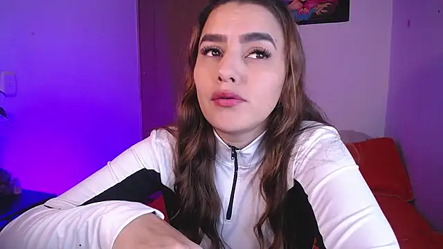 Snapshot of Lu_perez chatting on 2, 12, 2025 Lu perez online show from 2, 12, 2025