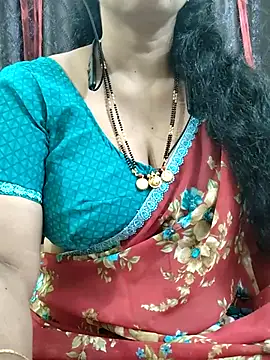 Snapshot of bhuvana555 chatting on 24, 10, 2025 bhuvana555 online show from 24, 10, 2025