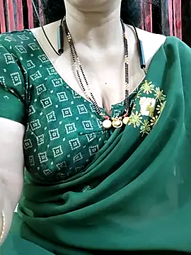 Snapshot of bhuvana555 chatting on 30, 11, 2025 bhuvana555 online show from 30, 11, 2025