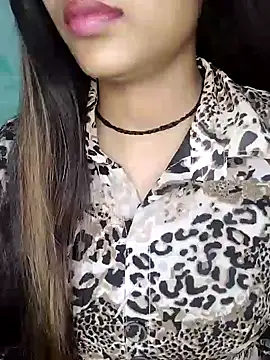 Sreya213 online show from 25, 1, 2025