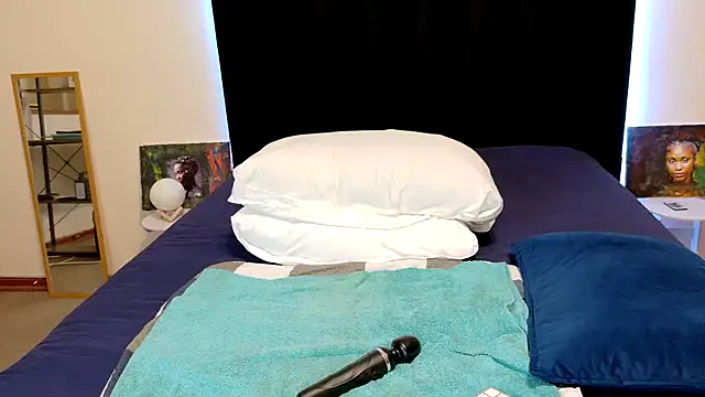 Snapshot of chloechrome chatting on 12, 3, 2026 chloechrome online show from 12, 3, 2026