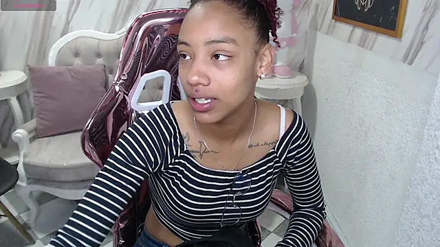 Violeth b online show from 5, 2, 2025