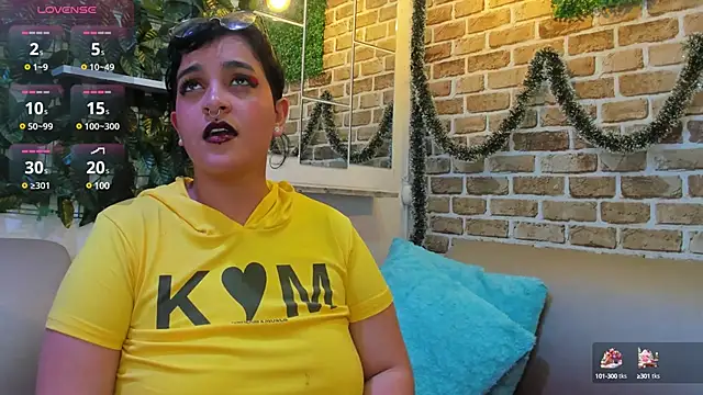 Snapshot of kory_mansson chatting on 10, 2, 2025 kory mansson online show from 10, 2, 2025