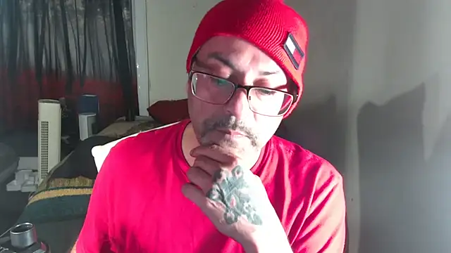 Snapshot of RickStone51 chatting on 15, 10, 2025 RickStone51 online show from 15, 10, 2025